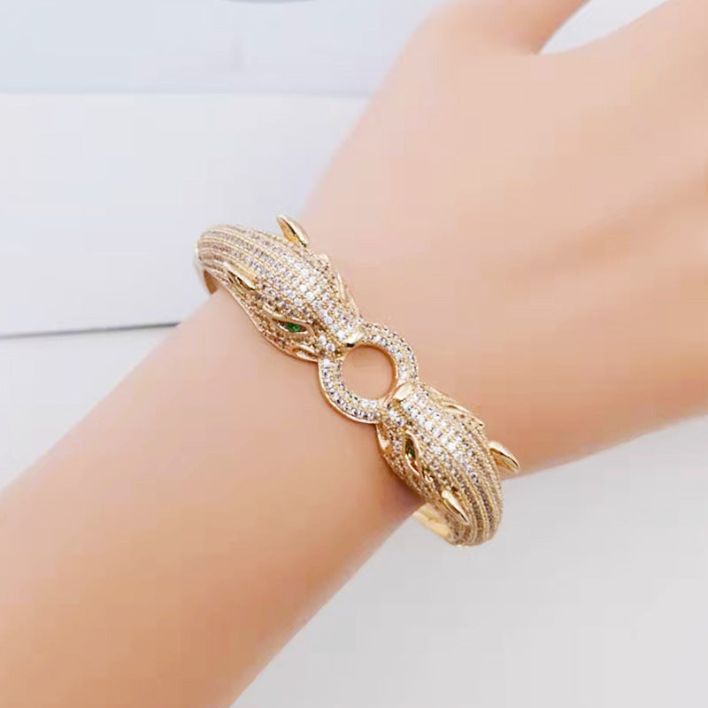 Diamond Studded Double Headed Leopard Bracelet