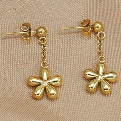 18K Gold Plated Flower Necklace & Earrings Set