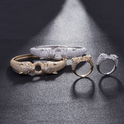 Diamond Studded Double Headed Leopard Bracelet